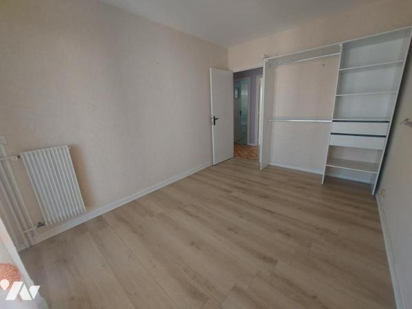 APPARTEMENT TYPE 4 AVEC ASC 