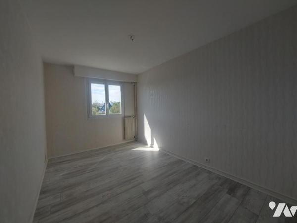 APPARTEMENT TYPE 4 AVEC ASC 