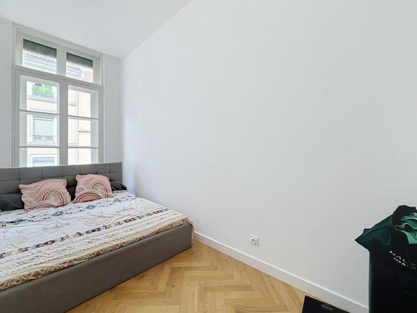 T3 – MEUBLE – 79.27 m² – 69006 LYON