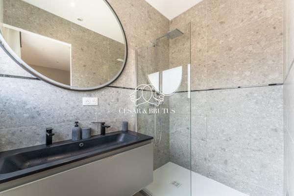 MAISON CONTEMPORAINE 2021