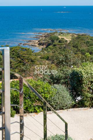 MAISON À VENDRE DE 8 PIÈCES DE 206,00 M²