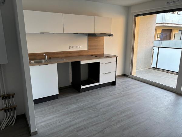 NANCY Appartement 3 pièces 62.84 m² + BALCON + PARKING