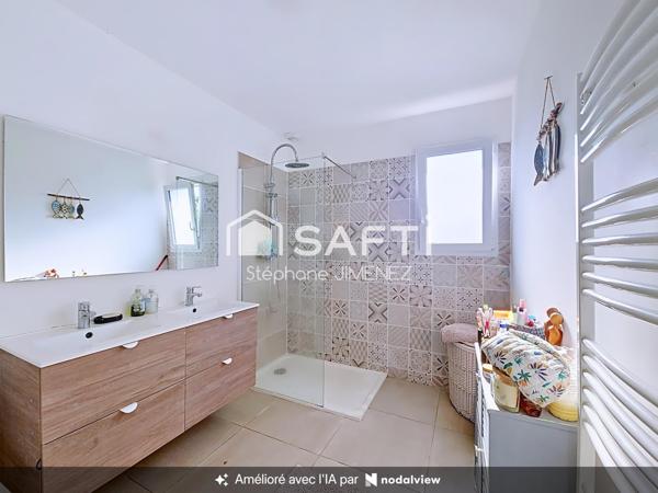 Maison de 2020. 90 m² sur parcelle de 425 m²