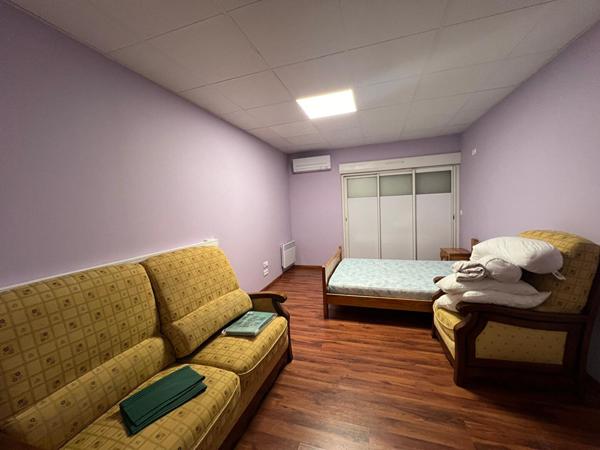 LOCAL PROFESSIONNEL DE 140M²