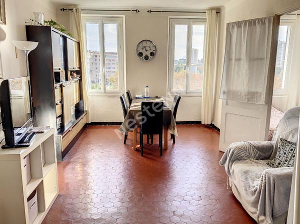 Appartement Toulon sur le Port T3 de 59,93 m² vendu Loué