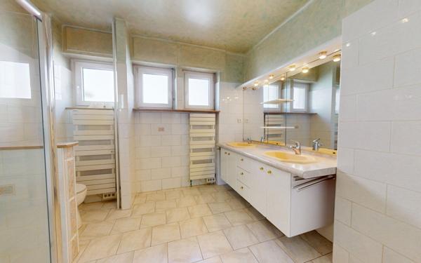 Appartement à vendre    4 pièces • 91 m2 Florange