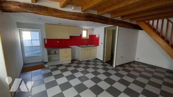 (idéal investissement locatif) maison d'habitation proche centre ville.