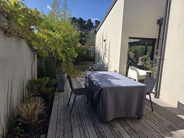 Maison d'architecte à vendre Cugand