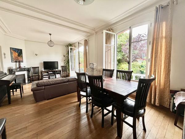 Maison Maisons Laffitte 8 pièce(s) 150 m2 €1 295 000 ** - Référence 4487