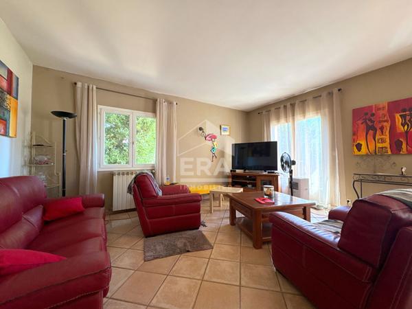 A VENDRE 13860 PEYROLLES EN PROVENCE MAISON PLAIN PIED TYPE 4 PIECES D'ENVIRON 118M² AVEC GARAGE ET JARDIN