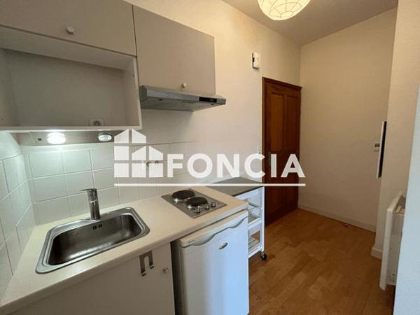 Location Studio 25.5 m² - 1 RUE D'ORLEANS Rennes 35000