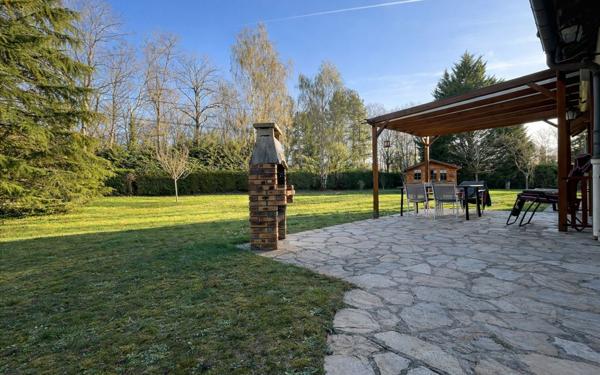 Maison à vendre    5 pièces • 150 m2 Houdan