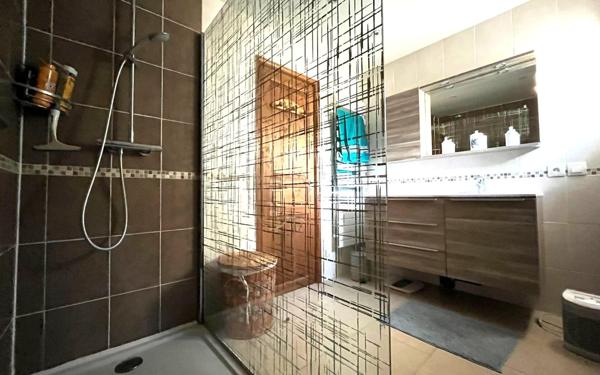 Maison à vendre    5 pièces • 150 m2 Houdan