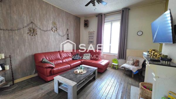 Maison T6 avec cour à rénover