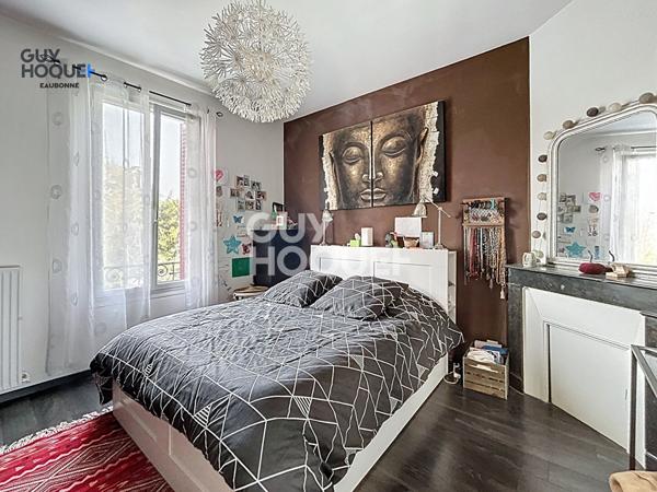 Maison de caractère - 5 minutes gare - pièce de vie de plus de 50 m² cuisine incluse!