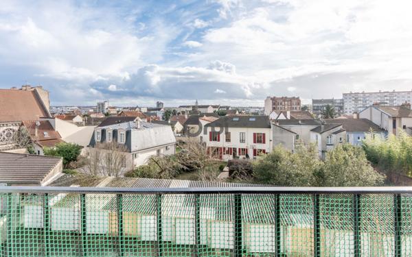 Appartement à vendre    4 pièces • 70,85 m2 Champigny-sur-Marne