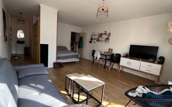 Appartement à vendre    1 pièce • 35,23 m2 Talence