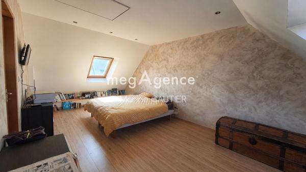 Maison à SAINT-MELOIR-DES-ONDES, 35350 - 6 pièces 133m²