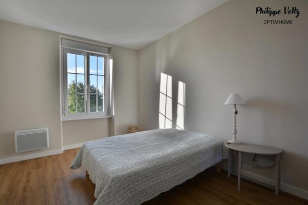 Maison de Caractère en centre bourg au calme !