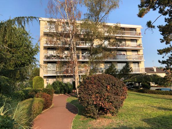 Appartement ERMONT- 2 pièces - 52.22 m2