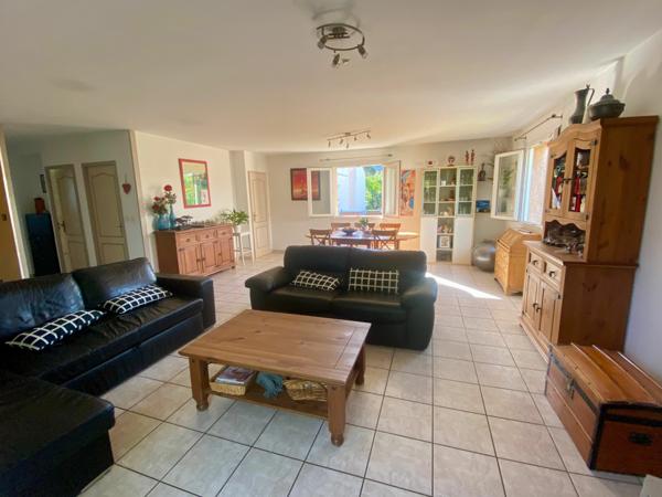 Maison à vendre    7 pièces • 158 m2 Vienne