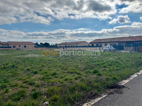 Vente Terrain599 m² - ROUBIA (11200)