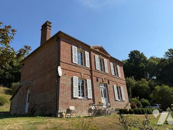 PROCHE LISIEUX FERVAQUES LIVAROT PRESBYTERE AUX PRESTATIONS DE QUALITES