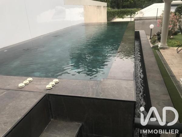 Maison (prestige) à vendre 10 pièces 262 m² Les Abymes