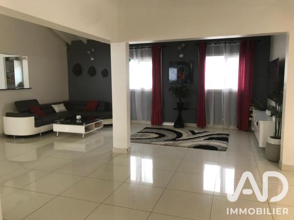 Maison (prestige) à vendre 10 pièces 262 m² Les Abymes