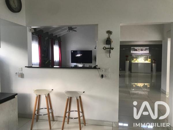 Maison (prestige) à vendre 10 pièces 262 m² Les Abymes