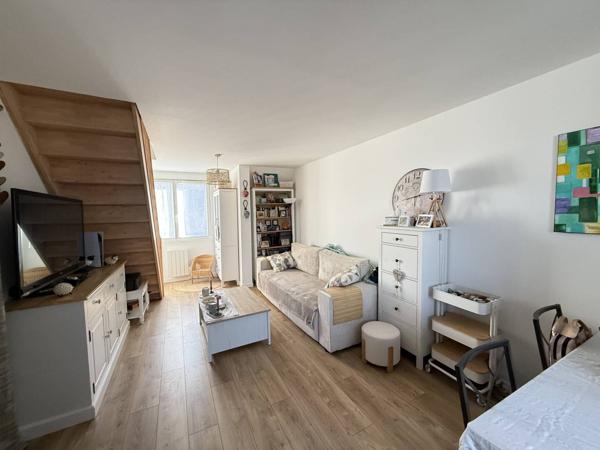 Appartement Ozoir La Ferriere 4 pièce(s) 27.4 m2