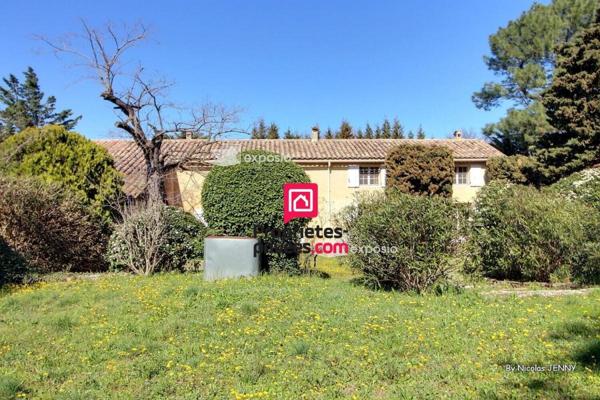 Demeure/Mas Bollène 266 m² - Terrain 4 800 m² - 499 000 Euros -