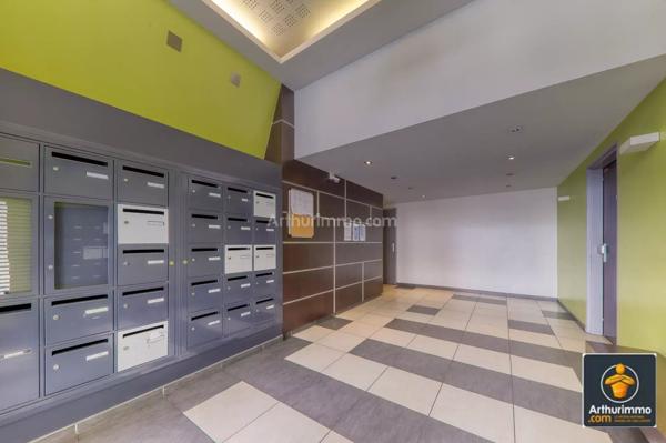 Vente                                                      Appartement
                        
                     4 pièces                      73 m2                     à Limeil-Brévannes
