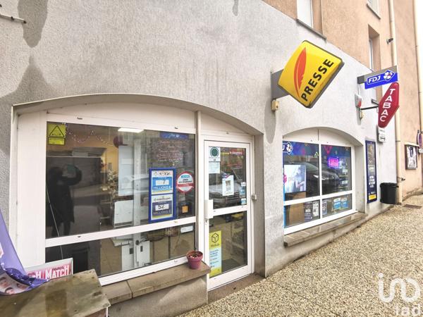 Tabac à vendre 50 m² Félines