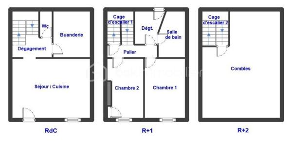 Dès l’entrée, vous découvrirez une agréable pièce de vie d’environ 27,5 m², composée d’une cuisine équipée et aménagée ouverte sur un espace salon/salle à manger. La cuisine aménagée dispose d’une plaque gaz, d’un four électrique, d’un lave-vaisselle et d’une hotte aspirante.
Le rez-de-chaussée comprend également un cellier/buanderie d’environ 10 m², avec les raccordements nécessaires pour un lave-linge et un sèche-linge, ainsi qu’un WC d’environ 1,5 m².

À l’étage : 
Un palier d’environ 3 m² dessert :
•	Une chambre d’environ 11 m²
•	Une chambre d’environ 14 m², avec placard intégré
•	Un bureau d’environ 4,5 m², bénéficiant d’un accès direct au jardin
•	Une salle d’eau d’environ 5 m², équipée d’une douche à l’italienne, d’un meuble sous vasque, d’un WC et d’un sèche-serviettes électrique soufflant

Les combles :  Accessibles à partir d’un bel escalier, ne sont pas aménagés mais permettent un vaste stockage.

Le Jardin : 
À l’arrière, vous profiterez d’un petit jardin entièrement clôturé et préservé des regards grâce aux palissades et aux végétaux.
Vous disposerez également d’une terrasse en lames composites, d’une partie gazonnée et d’une Pergola. La terrasse bénéficie d’un point lumineux et d’une prise électrique.

Technique : 
•	Pompe à chaleur air/air (2018)
•	Combles isolés (2022)
•	Double vitrage PVC, à l’exception de la porte donnant sur le jardin
•	Toiture récente (2020)
•	Salle d’eau refaite intégralement (2022)
•	Extracteur d’air dans la salle d’eau
•	Volets bois récemment repeints
•      Assainissement collectif