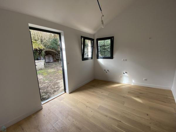 Maison rénovée et écononome avec jardin