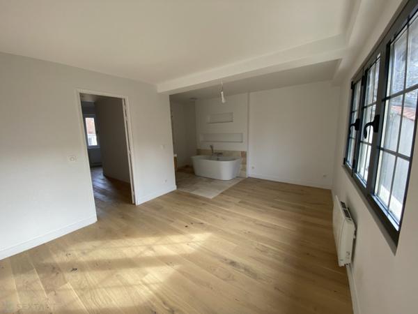 Maison rénovée et écononome avec jardin