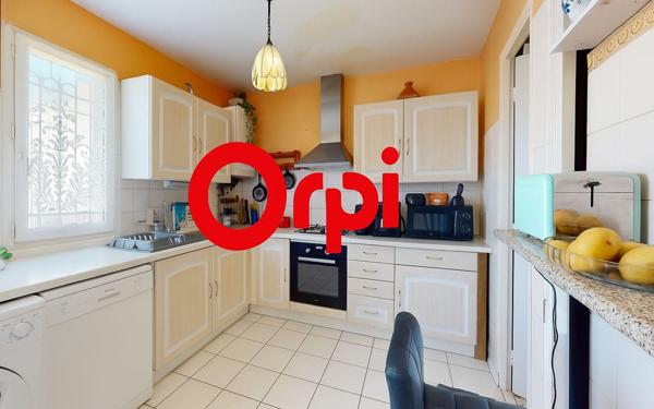 Maison à vendre    5 pièces • 96 m2 Vaulx-en-Velin