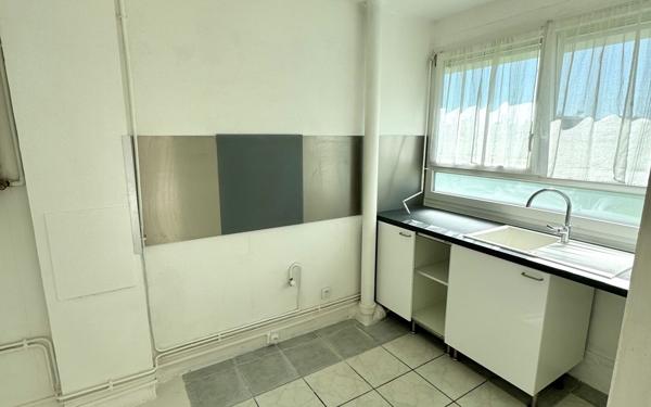 Appartement à vendre    3 pièces • 56 m2 Bron