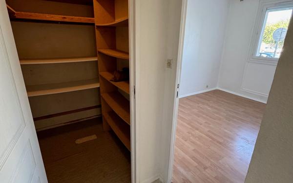 Appartement à vendre    3 pièces • 56 m2 Bron