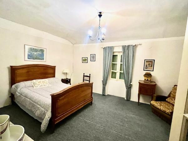 Roussillon (84220) Provence, Charmant mas à Roussillon dans un havre de paix, avec vue sur Luberon.