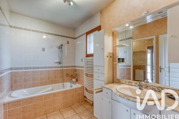 Maison à vendre 4 pièces 97,72 m² Porte-de-Savoie