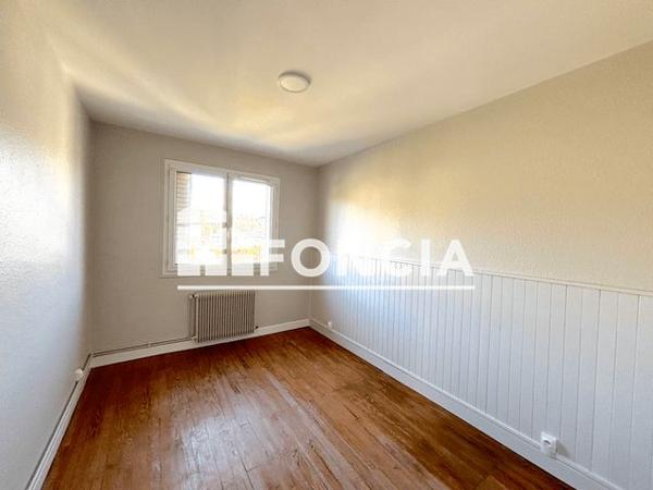 Location Appartement 3 pièces 54.85 m² - 22 AVENUE DOCTEUR VALOIS Voiron 38500