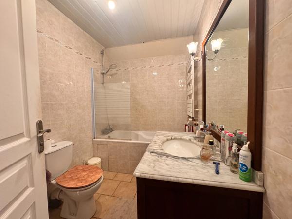 À VENDRE – Fonds de commerce Bar – Tabac – Jeux – Malicorne-sur-Sarthe (axe passant)