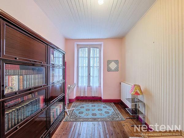A Vendre Maison en pierre de 144 m² avec jardin et garage au coeur de Condom