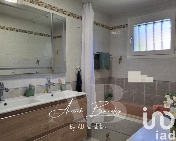 Maison à vendre 4 pièces 109 m² Saint-Donat-sur-l'Herbasse