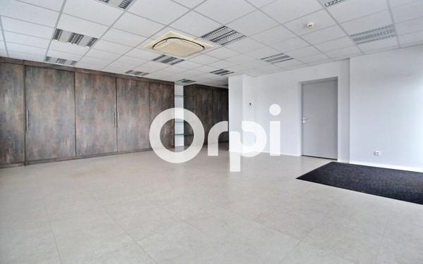 Appartement à louer    2 pièces • 65 m2 La Walck