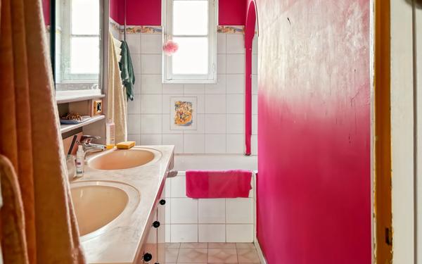 Maison à vendre    6 pièces • 143,97 m2 Lyon 8