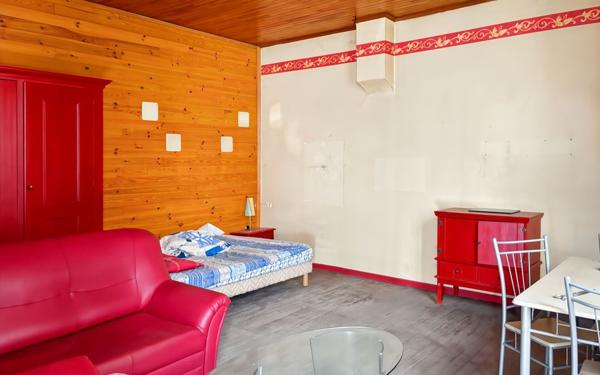 Maison à vendre    6 pièces • 143,97 m2 Lyon 8