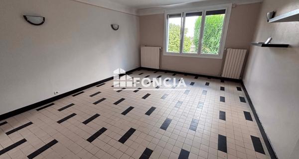 Location Maison 4 pièces 83.57 m² - Guerville 78930